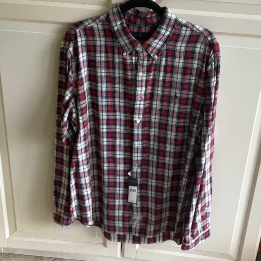 NWT Men’s custom fit XL Polo button down shirt